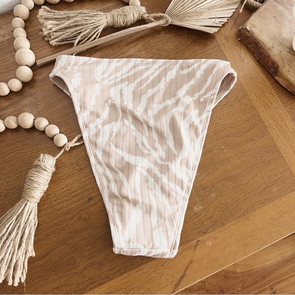 NEUTRAL PRINT TWO PIECE BIKINI SET #0342 - Picture 5 of 12